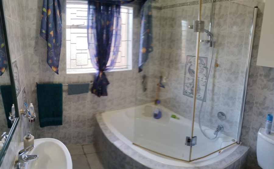 3 Bedroom Property for Sale in Bothasrus Eastern Cape